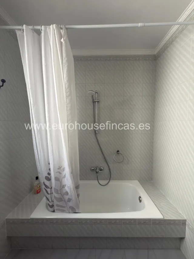 Descubre esta espectacular casa de pueblo ubicada en pleno corazón de Ardales!!! — 32