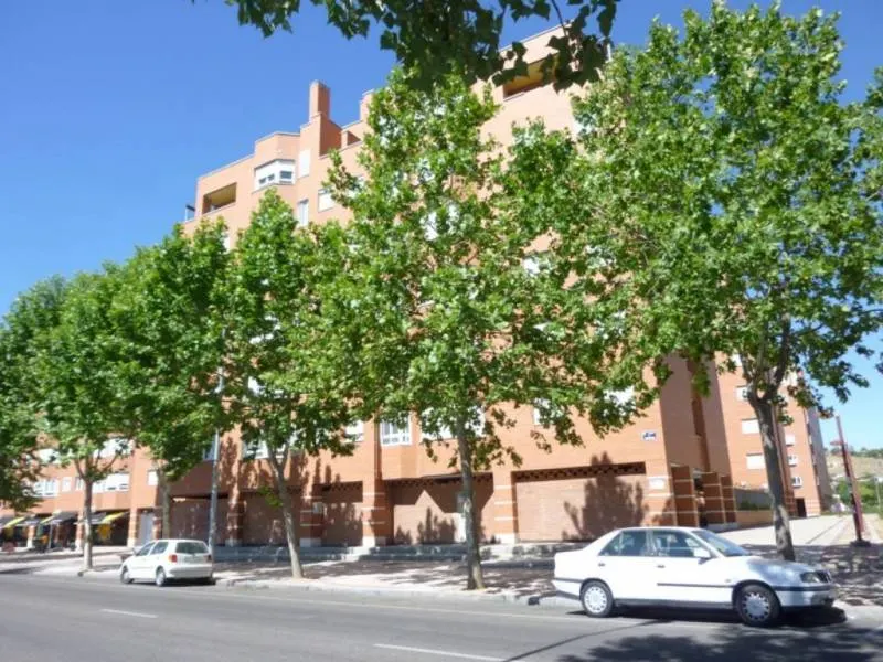 Local de nueva construcción en alquiler