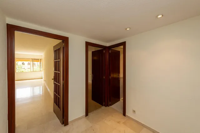 Estupenda vivienda con vistas  a los jardines de la Diputación — 9