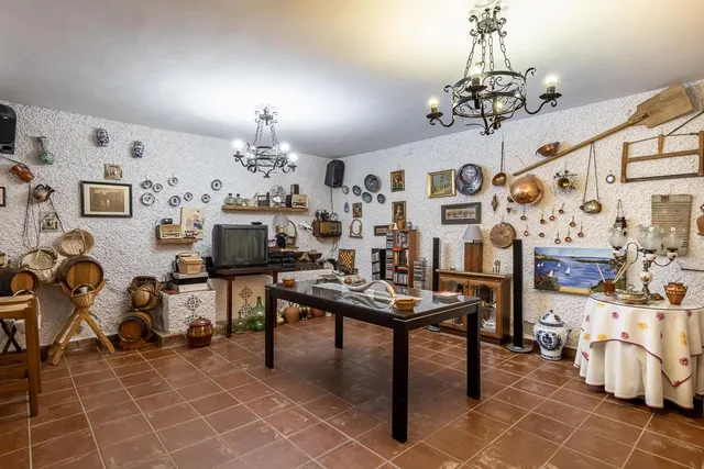 Fantástica casa en bola de oro — 37