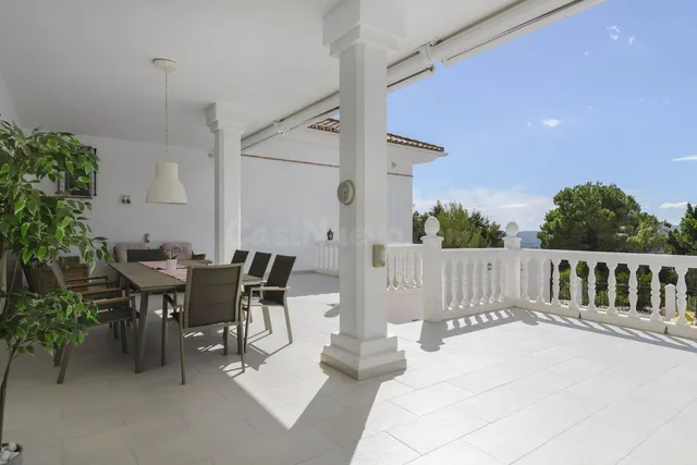 Chalet 4 habitaciones 386m² en venta - Riviera del sol — 4