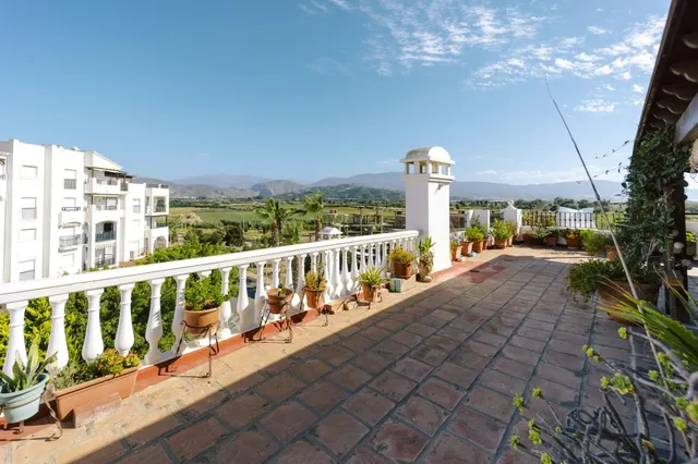 FANTASTICO PISO CON TERRAZA JUNTO AL MAR — 20