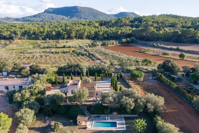 Finca moderna de ensueño en estilo arquitectónico auténtico  - foto 2
