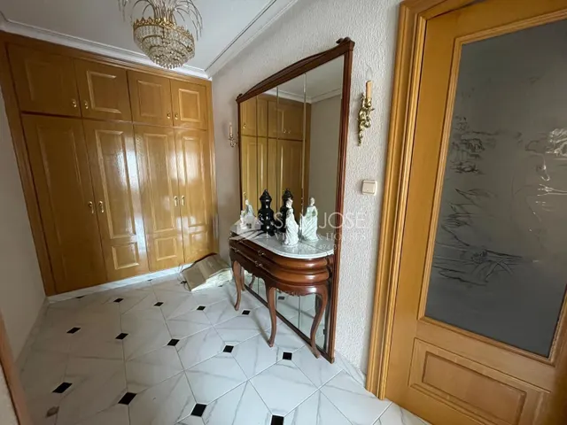 SE VENDEN DOS CASAS INDEPENDIENTES JUNTAS   CON GARAJE EN MONOVAR — 6