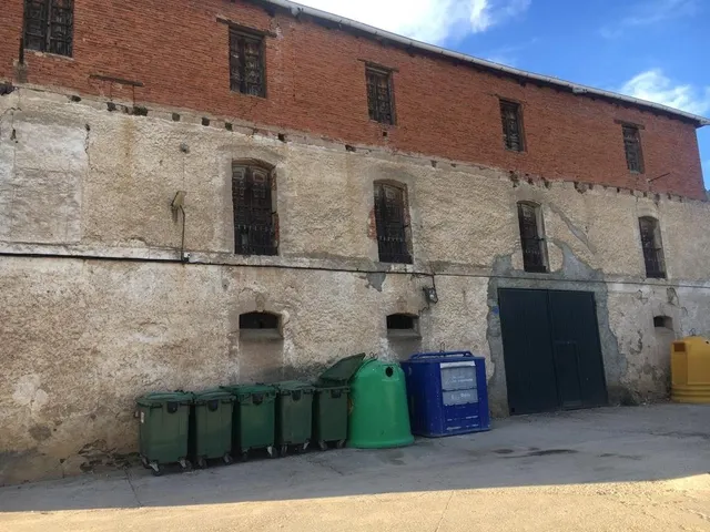 Venta de edificio en Matilla de los Caños — 2