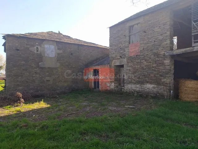 SE VENDE CASA DE PIEDRA PARA REHABILITAR CERCANO A LUGO
