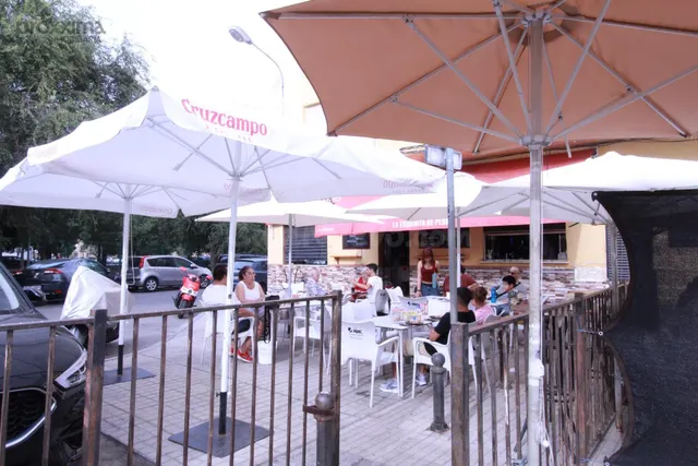 ☕ TRASPASO DE CAFETERÍA EN LOS PRÍNCIPES – SEVILLA - foto 3
