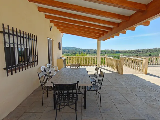 Chalet con piscina — 22