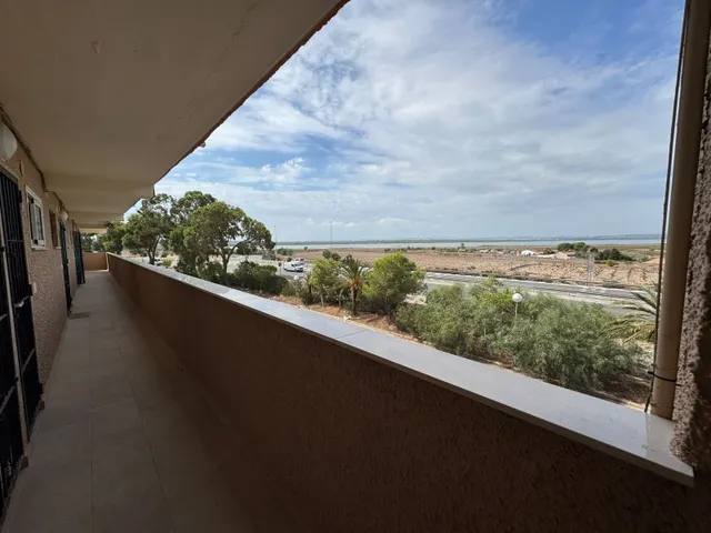 Apartamento 1 habitación 27m² en venta - Urbanizaciones — 17