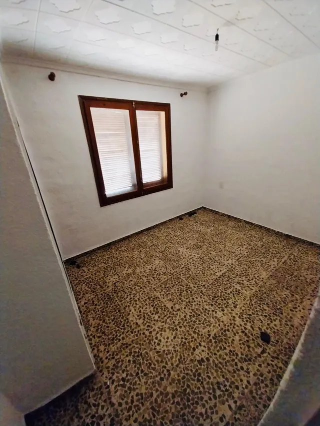 Vivienda con amplia parcela en Costabella — 17