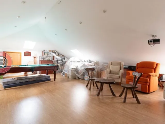 Chalet 5 habitaciones 238m² en venta - Carretera Igualada — 23
