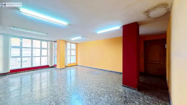 Local comercial 51m² en alquiler - El Grau — 5