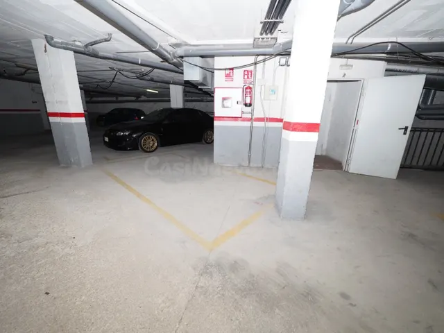 SE VENDEN PLAZA DE PARKING EN RUBI, ZONA CAN ORIOL - foto 3