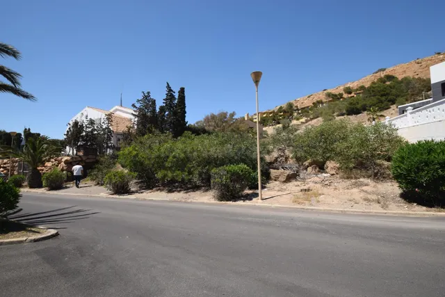 ¡Construye tu sueño! PARCELA 883 Metros en Almerimar — 2