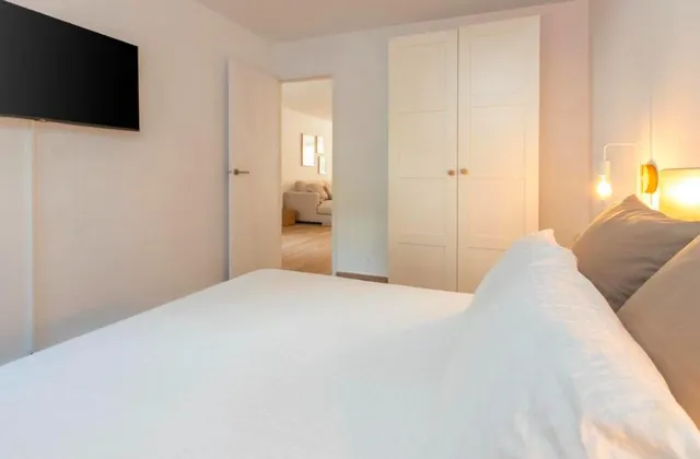 Apartamento reformado completamente nuevo y con licencia turistica en vigor — 11