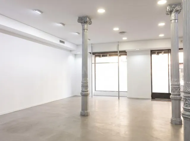 Local comercial 292m² en alquiler - Sol - foto 3