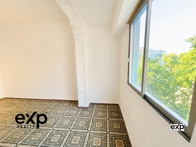 PISO EN AVENIDA DEL CID — 12