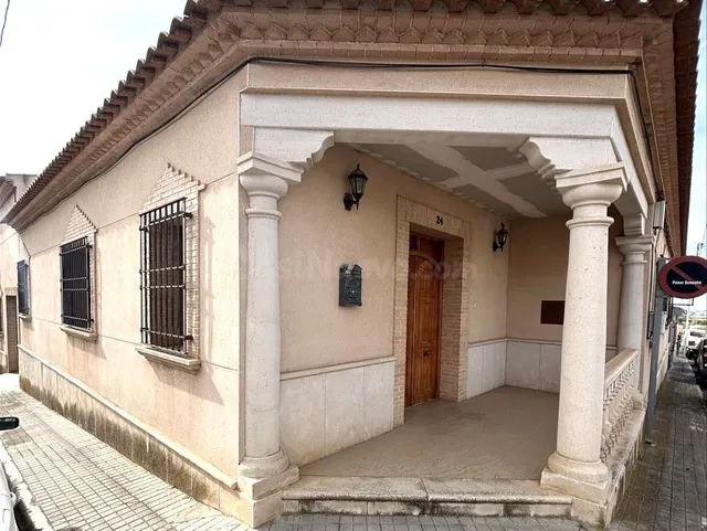 Casa 4 habitaciones 335m² en venta - Castilla la mancha - foto 2