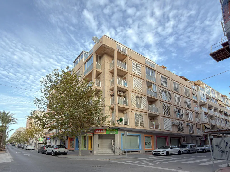 Playa del Cura! Fantástico estudio en Avenida Habaneras con vistas laterales al mar y a solo 130 metros de la playa de los locos