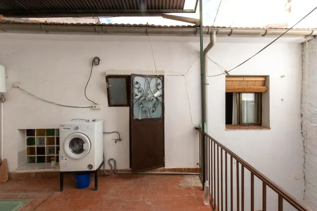 CASA EN CULLAR VEGA — 28