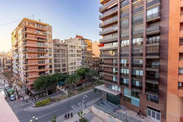 Piso en Venta en la Rambla de Alicante