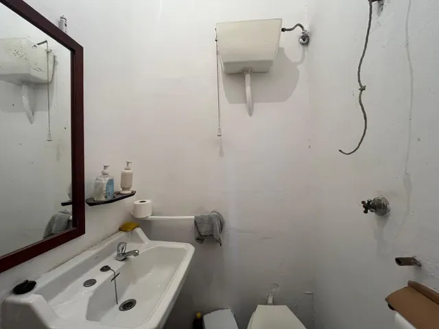 Local apto para diversos usos, garaje, almacén, comercio, cerca del Passeig Verdaguer por 79.000 Eur — 16