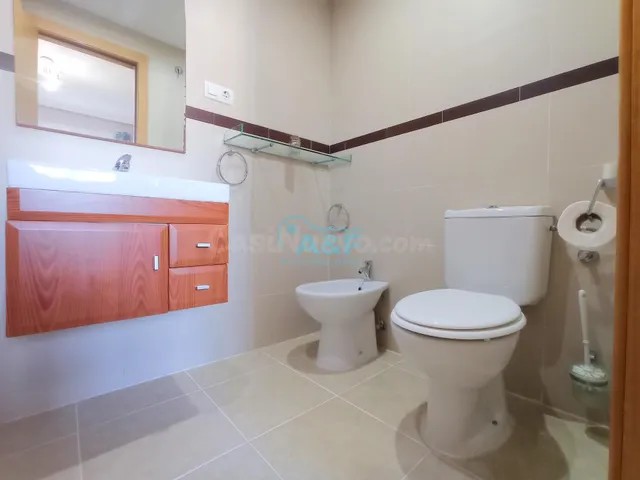 Apartamento 2 habitaciones 115m² en alquiler - MArina D´Or - foto 3