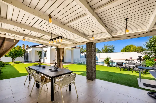 Chalet ideal para vivir todo el año, en la entrada de Chiclana. — 9