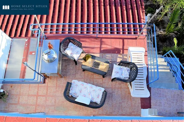 Torre Quint Mar con vistas panorámicas y piscina — 37