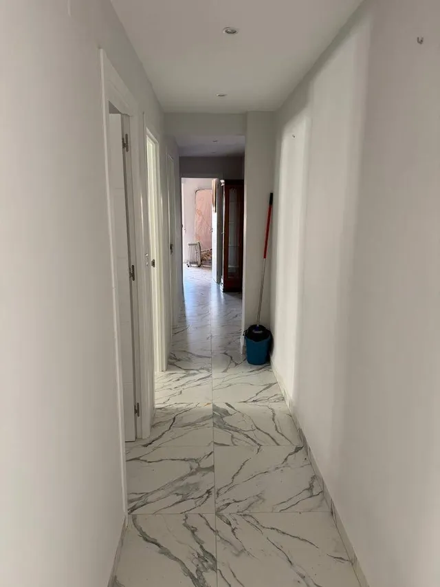 PISO EN ASPE — 10