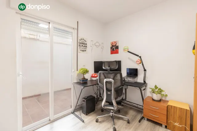 Piso con terraza de 31 m2 y cochera en el centro de hijar — 16
