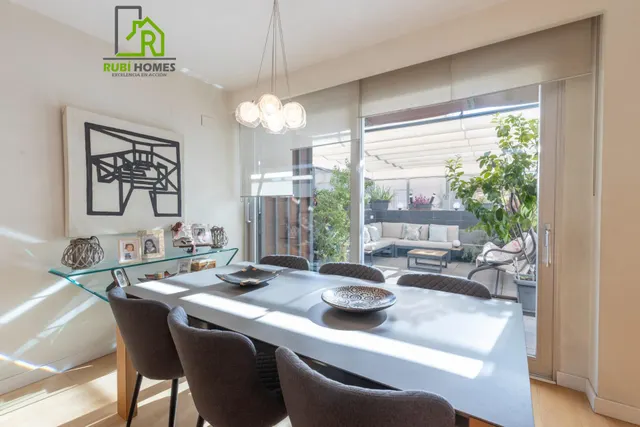 Espacio, confort y calidad: magnífica vivienda unifamiliar adosada — 8