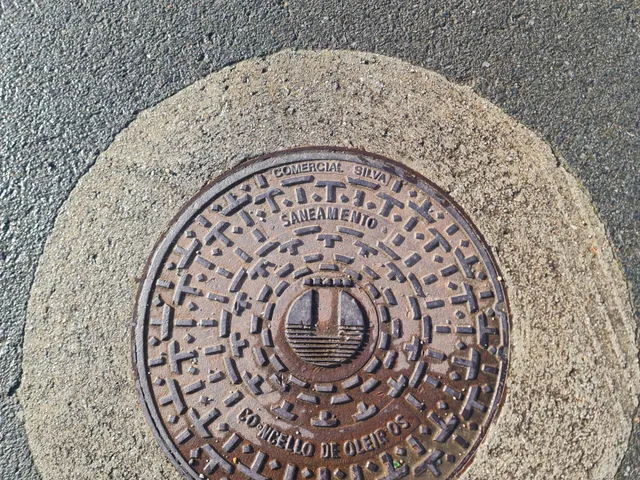 PARCELA URBANA EN MAIANCA (OLEIROS) — 16