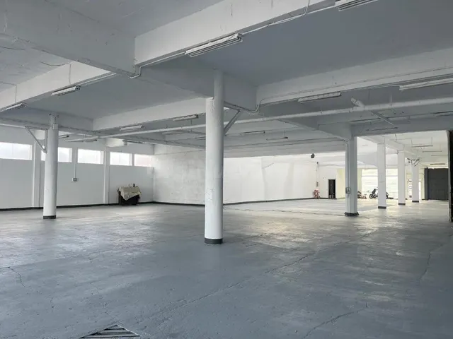 Nave industrial 1529m² en venta - Alisal - Cazoña - San Romá - foto 5