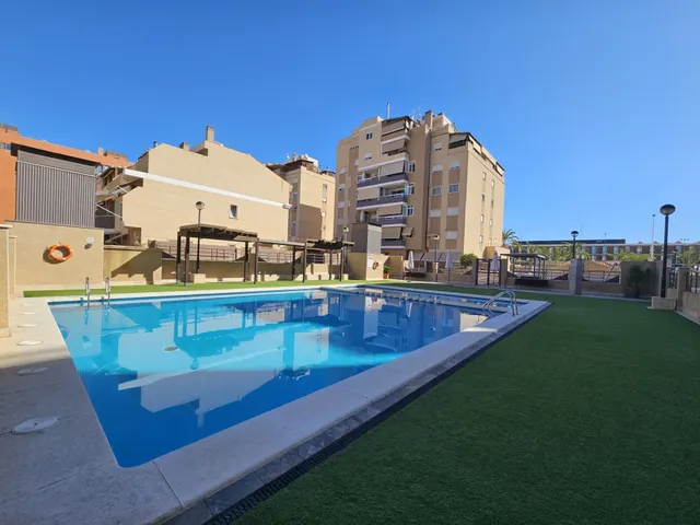 Piso en alquiler en Jose Antonio Cañete Juarez en Elche — 23