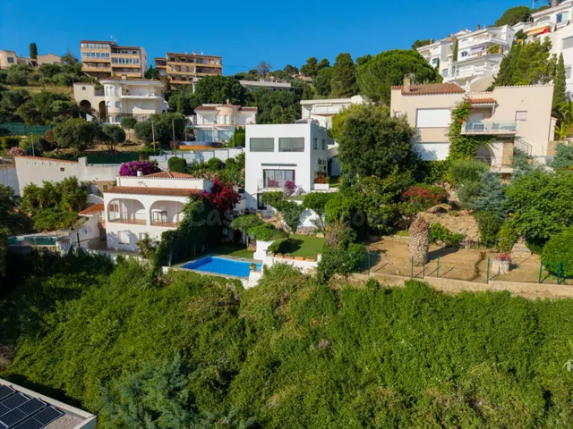 Casa en Puig Rom con vistas panorámicas a la bahía de Roses - foto 4