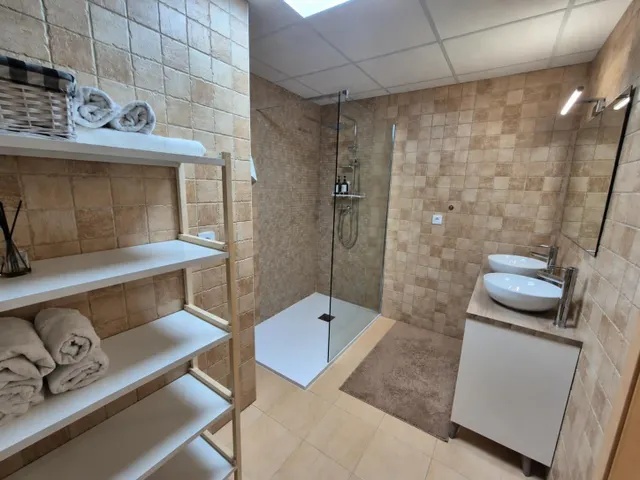 AMPLIA VIVIENDA CON TERRAZA PRIVADA, PLAZA DE GARAJE Y TRASTERO EN EL GARBANZAL, LA UNIÓN. — 36