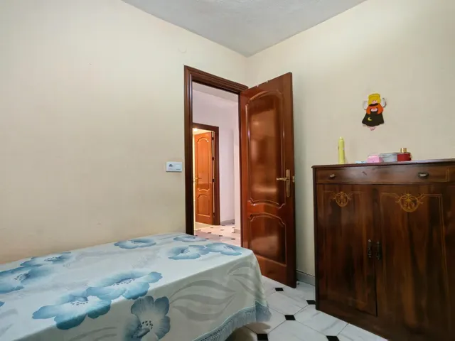 AMPLITUD, TERRAZA Y UBICACIÓN A POCOS MINUTOS DE LA PLAYA — 13