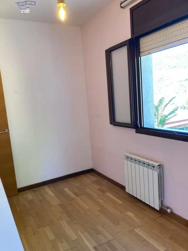 EXCLUSIVA VILLA DE DISEÑO CON PISCINA PRIVADA, VISTAS PANORÁMICAS Y 1.760 M2 DE PARCELA — 16
