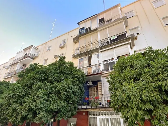 Venta piso en Sevilla — 3