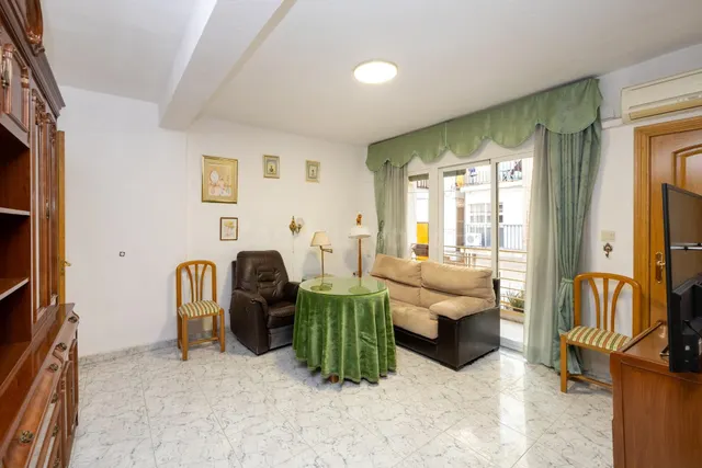 Piso 6 habitaciones 84m² en venta - Camino de ronda — 2