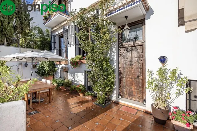 CASA SINGULAR EN ALBAICÍN JUNTO A PUERTA DE ELVIRA — 7
