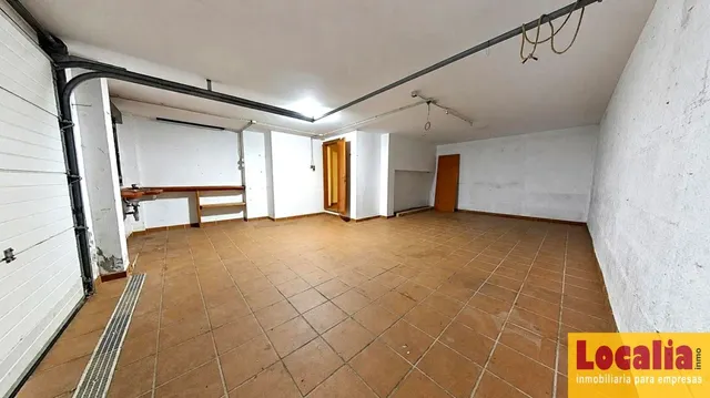 Chalet: amplitud, luz y carácter junto a la costa cántabra — 10