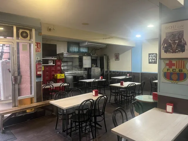 Bar en venta en Singuerlín– Listo para abrir - foto 4