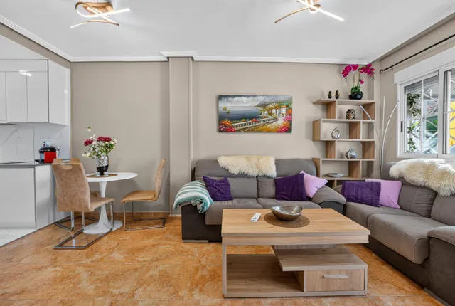 Res. Europa - Bungalow reformado con jardín, 2 dormitorios y entrada para el coche — 7