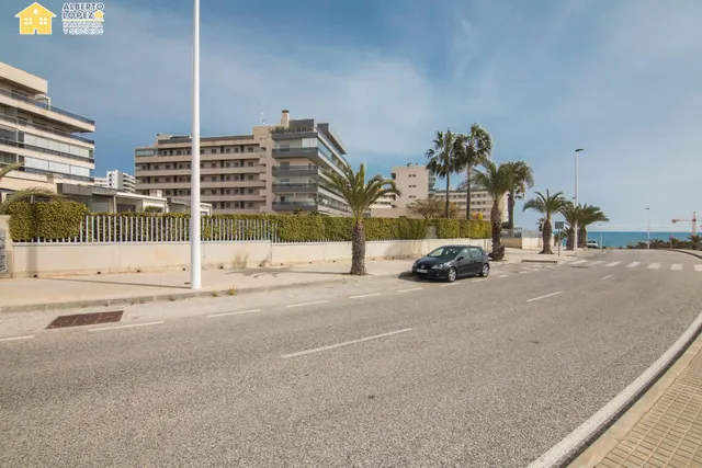 Vivienda en alquiler de larga temporada en Arenales del Sol. — 35