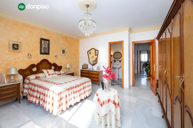 Casa de 6 dormitorios con piscina privada, terrazas y espectaculares vistas en Órgiva – Granada — 42