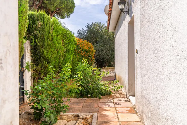 MAGNÍFICO CHALET EN CREVILLET — 15
