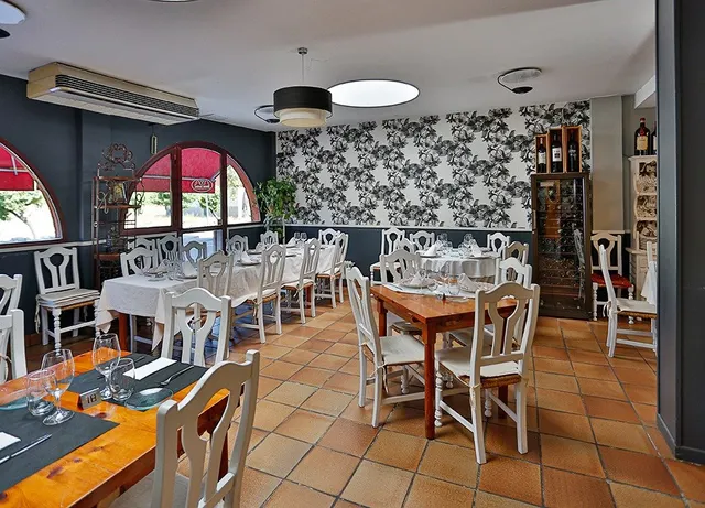 HOSTA VENTA. SARDON DE DUERO — 40