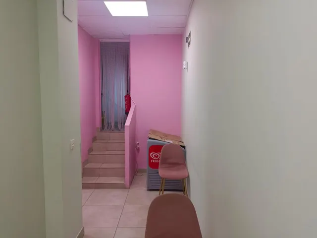 Ocasión única!!! Traspaso y alquiler cafeteria/pasteleria en Avd Al Vedat , Torrent — 6